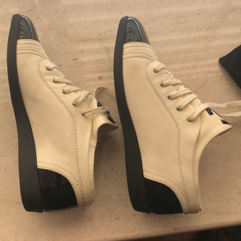 Chanel sneakers - Picture 4 of 6